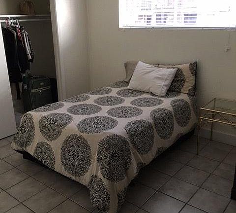 2nd image of 216 Marshall St APT 3