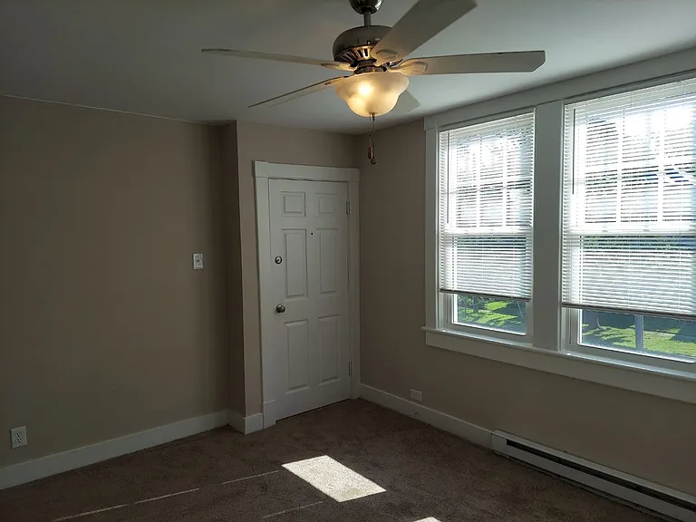 150 Florida Ave — Photo 3