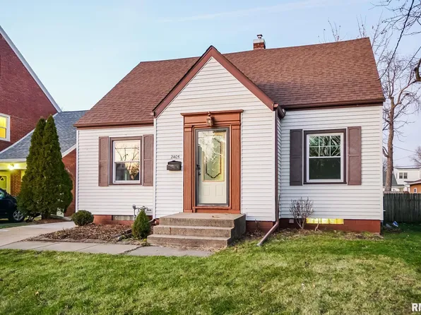 2405 W Sherman Ave, West Peoria, IL 61604