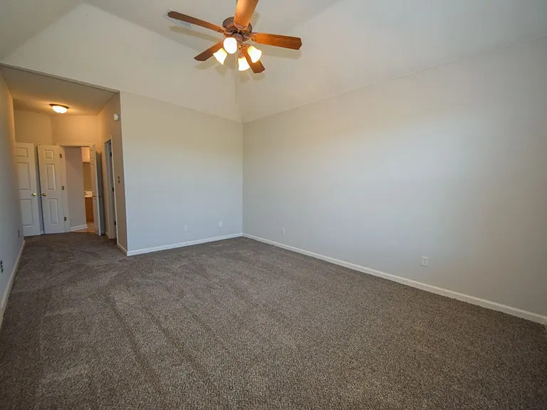 2648 Plum Creek Dr — Photo 14