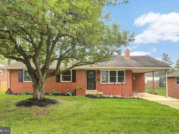 3519 Ridgeway Rd, Harrisburg, PA 17109