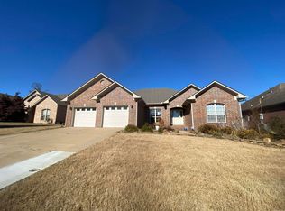 6 Butterfly Dr, North Little Rock, AR 72120