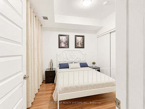 4th image of 490 Gordon Krantz Ave #405