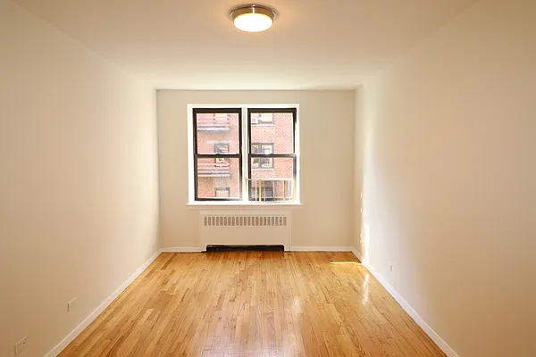 Rented by Oxford Property Group | media 15