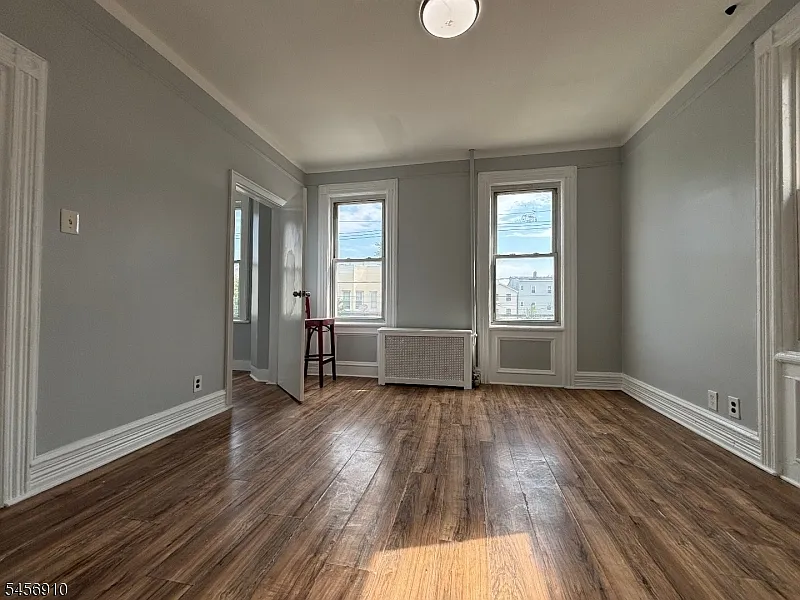 4 bed, 2.0 bath, $2,999 — Photo 4