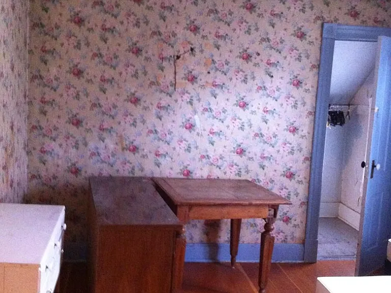1102 W 11th Ave — Photo 11