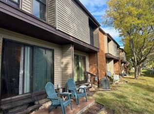 1641 W Edgerton Ave UNIT U, Milwaukee, WI 53221