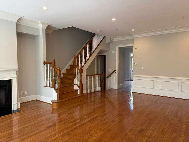 12460 Ansin Circle Dr — Photo 3