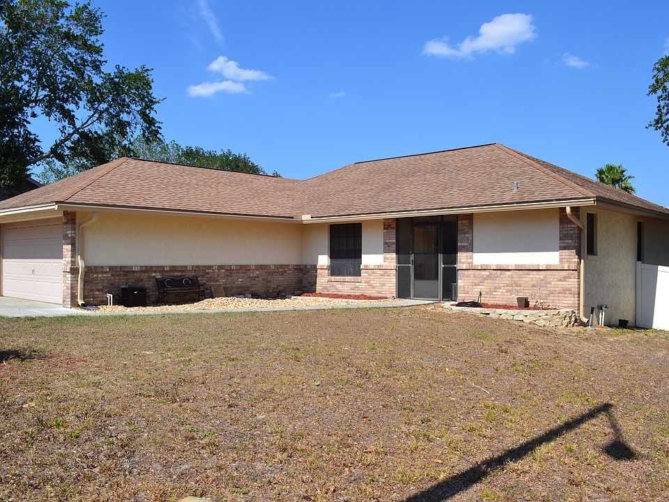 1st image of 822 Cambridge Way
