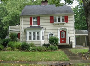 155 S Lake St, Hamburg, NY 14075