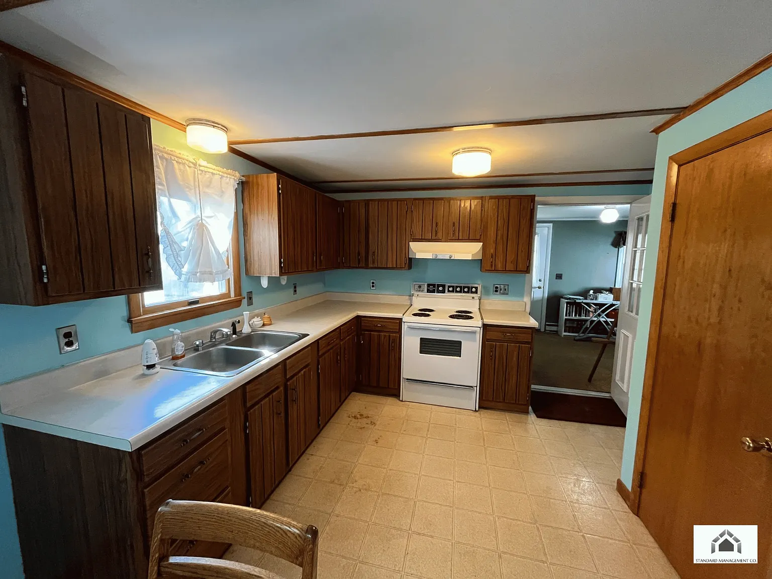 4 bed, $1,500 — Photo 3