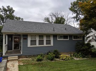 1111 Broadwood Dr, Rockville, MD 20851