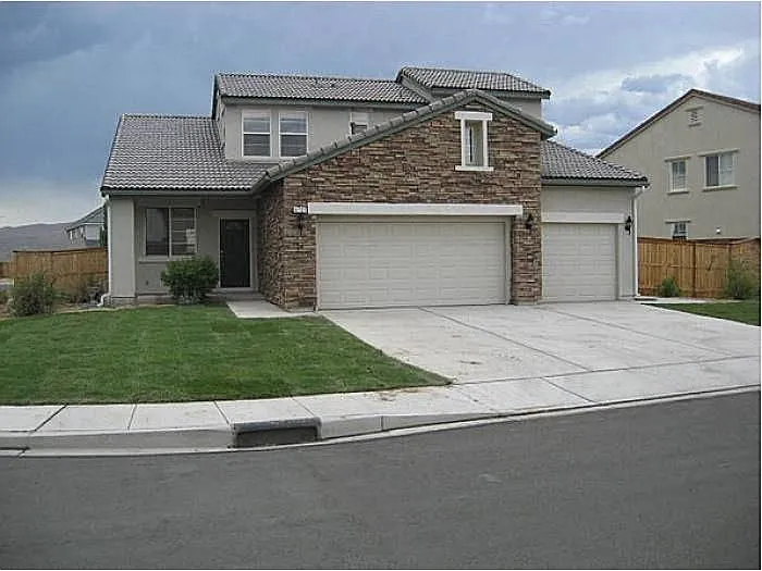 6727 Jaquenetta Dr photo 1