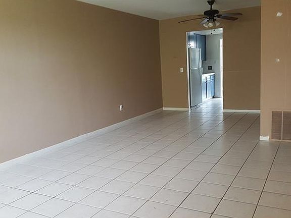 4th image of 911 Washington Ave APT 316