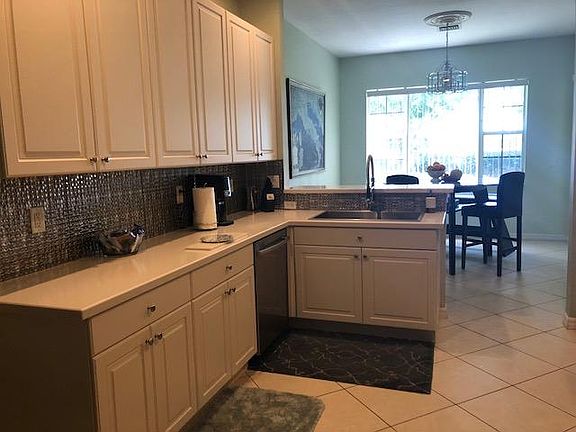 4th image of 23 Beechdale Ln