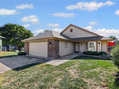 1009 SW 7th St, Lees Summit, MO, 64081