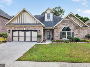 1214 Ridge Hollow Ln, Lawrenceville, GA 30043