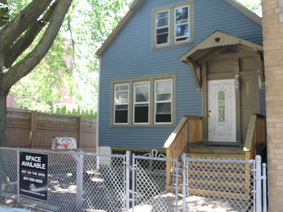 1st image of 2235 W Belmont Ave #0