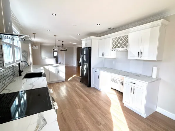 310 Broadway, Hamden, CT 06518