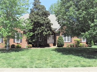 1610 Buckingham Dr, Murfreesboro, TN 37129