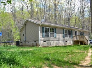 367 Sugar Hollow Rd, Fairview, NC 28730