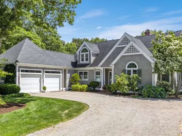 87 Bayshore Drive, Mashpee, MA 02649