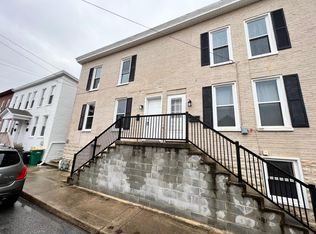 13 Philadelphia Ave, Waynesboro, PA 17268