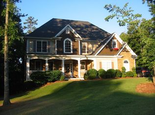 8025 Willow Point, Gainesville, GA 30506