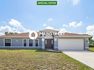 23 NE 9th Pl, Cape Coral, FL 33909