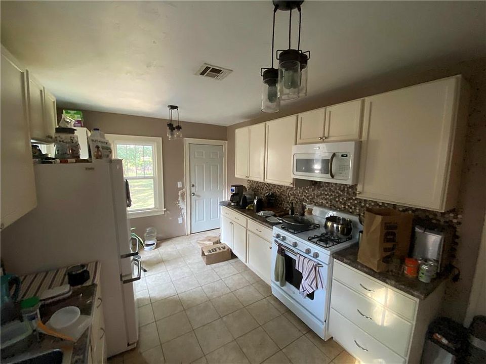 2nd image of 3409 NW 20th St