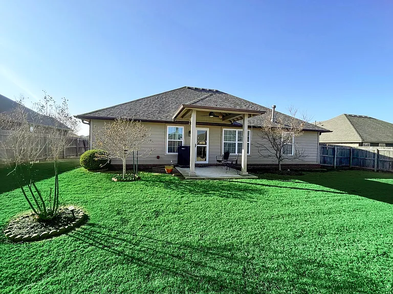 3216 E Fairmont Pl — Photo 22