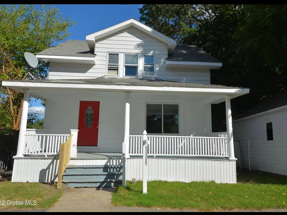 910 5th Ave