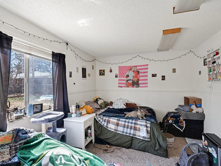 821 W Mulberry St — Photo 19