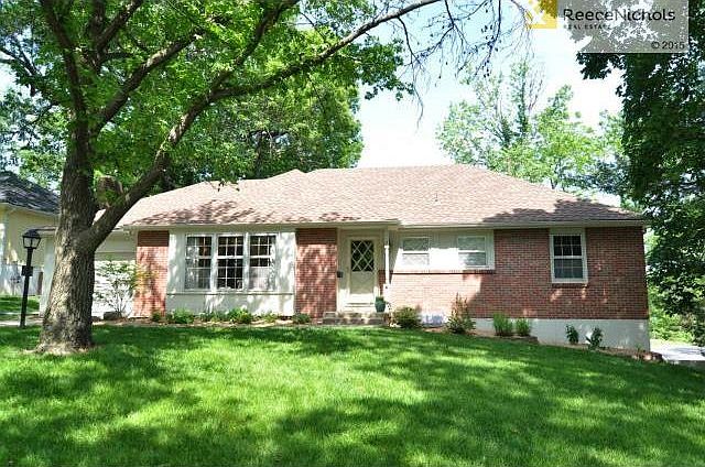 The perfect 3 bed, 2 bath ranch with 3 garage spaces and 3 livin