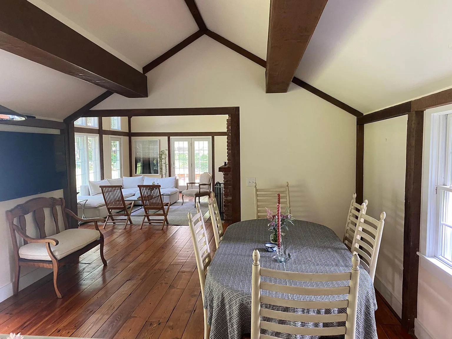 120 Laurel Crest Rd — Photo 3