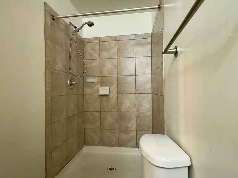 1212 Saint Paul St — Photo 12