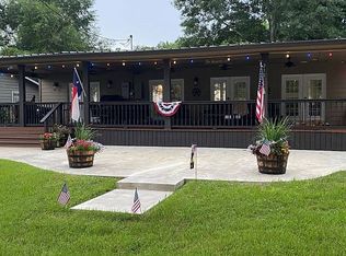 210 County Road 474, Broaddus, TX 75929