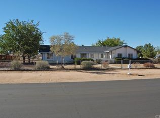 12360 Algonquin Rd, Apple Valley, CA 92308