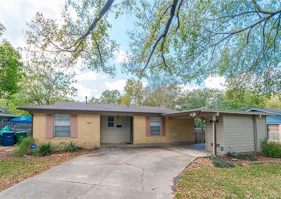 1st image of 1807 Forest Hill Dr