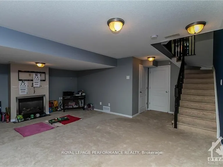 829 Percifor Way — Photo 17