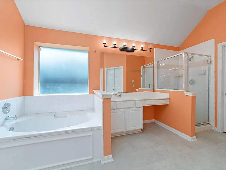 7919 Quail Meadow Dr — Photo 19