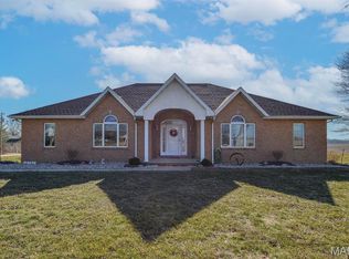 13790 State Route 143, Pocahontas, IL 62275