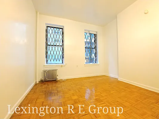 Rented by Lexington Real Estate Group | media 15