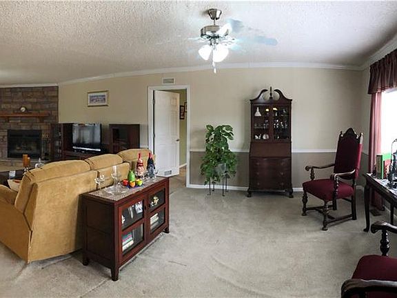 3rd image of 6683 Curry Austin Dr