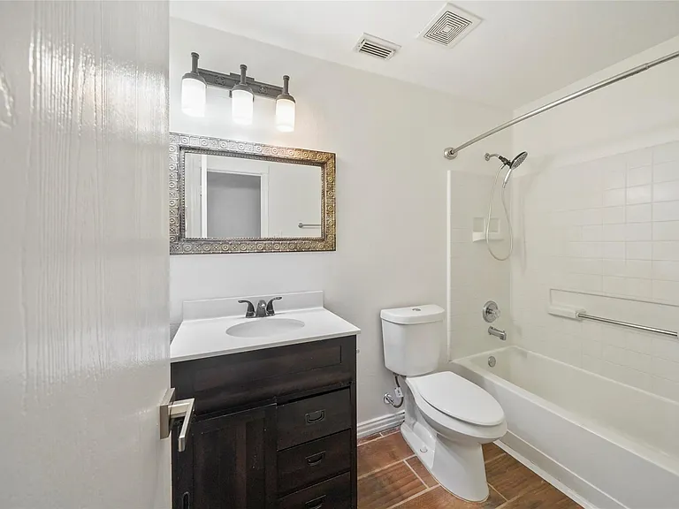 5503 Jefferson St — Photo 25
