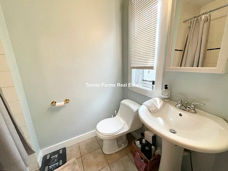 44 Ward St #2 — Photo 3