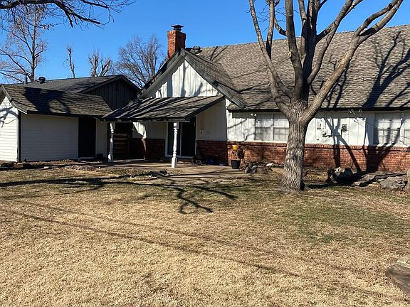 2nd image of 2410 NW 49th St