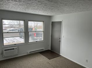 701 E Bullock St APT A, Eureka, IL