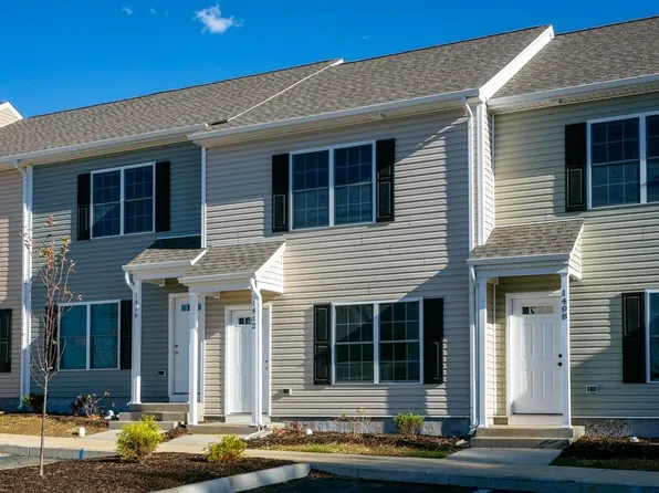 1412 Woodrow Cir, Harrisonburg, VA 22802