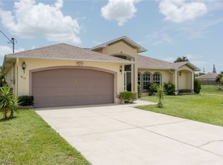 819 Rue Labeau Cir, Fort Myers, FL 33913